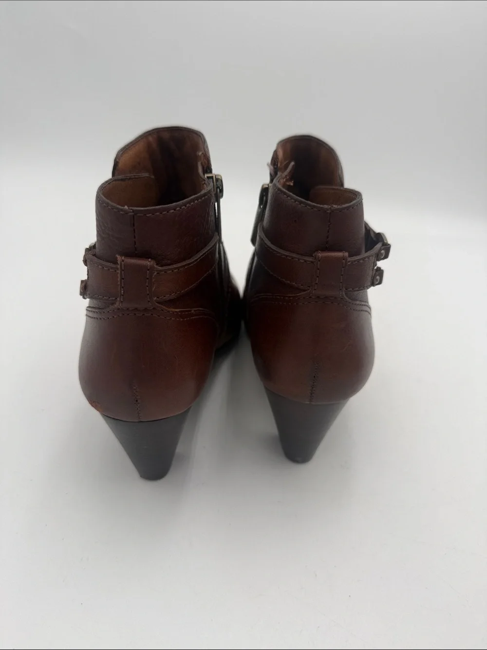 Nurture Women's Brown Leather Ankle Booties 10M Side Zip fall casual office Y2K